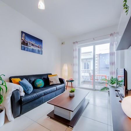 Prime Location, Modern Apartment In St Julian'S, Paceville, Apt 8 By Vaganza St. Julian's Exteriör bild