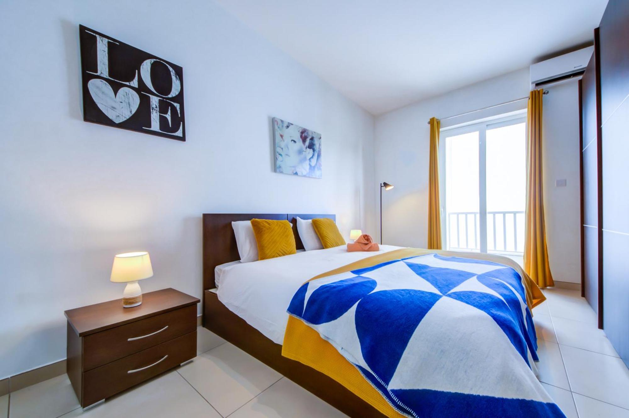 Prime Location, Modern Apartment In St Julian'S, Paceville, Apt 8 By Vaganza St. Julian's Exteriör bild