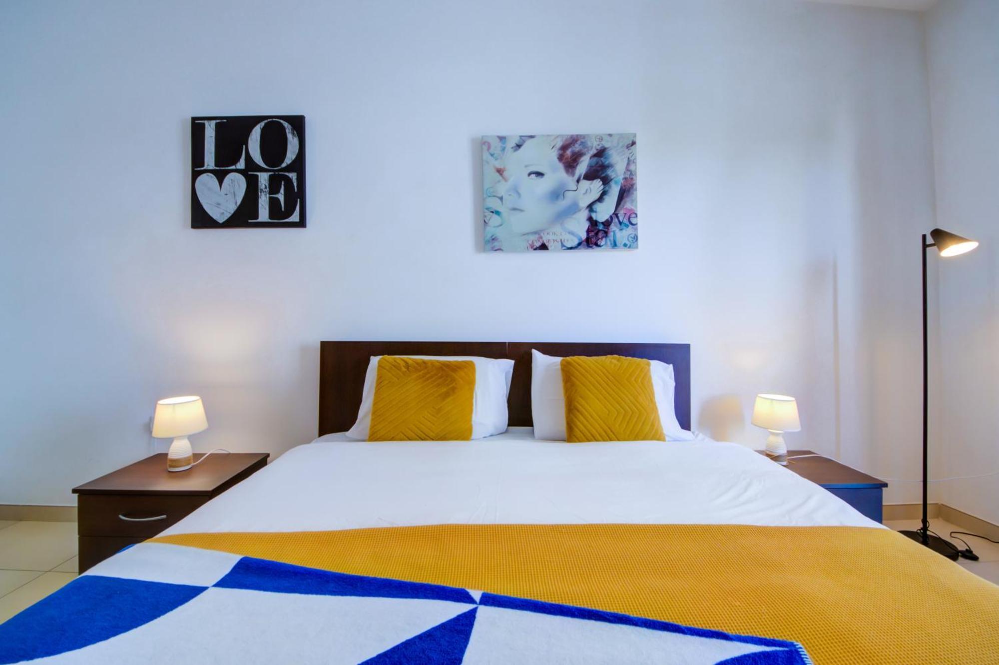 Prime Location, Modern Apartment In St Julian'S, Paceville, Apt 8 By Vaganza St. Julian's Exteriör bild